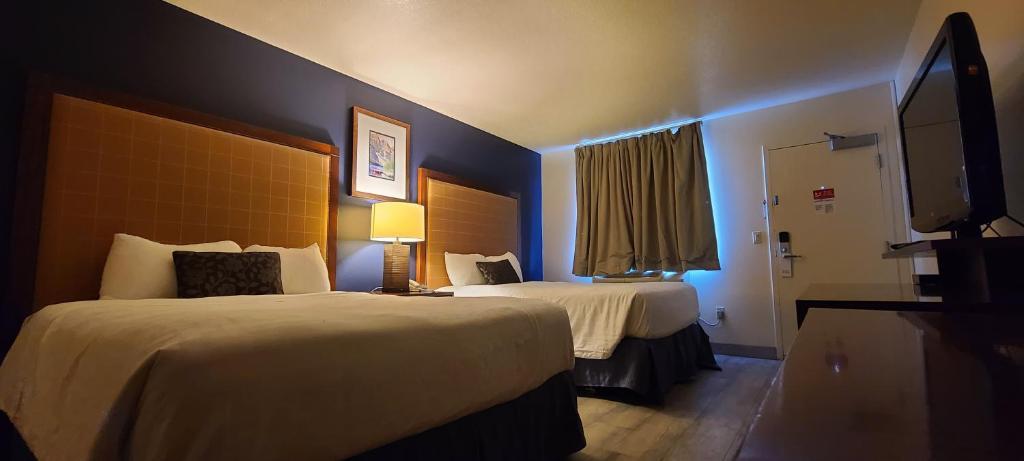 Empire Inn & Suites Penhold Zewnętrze zdjęcie