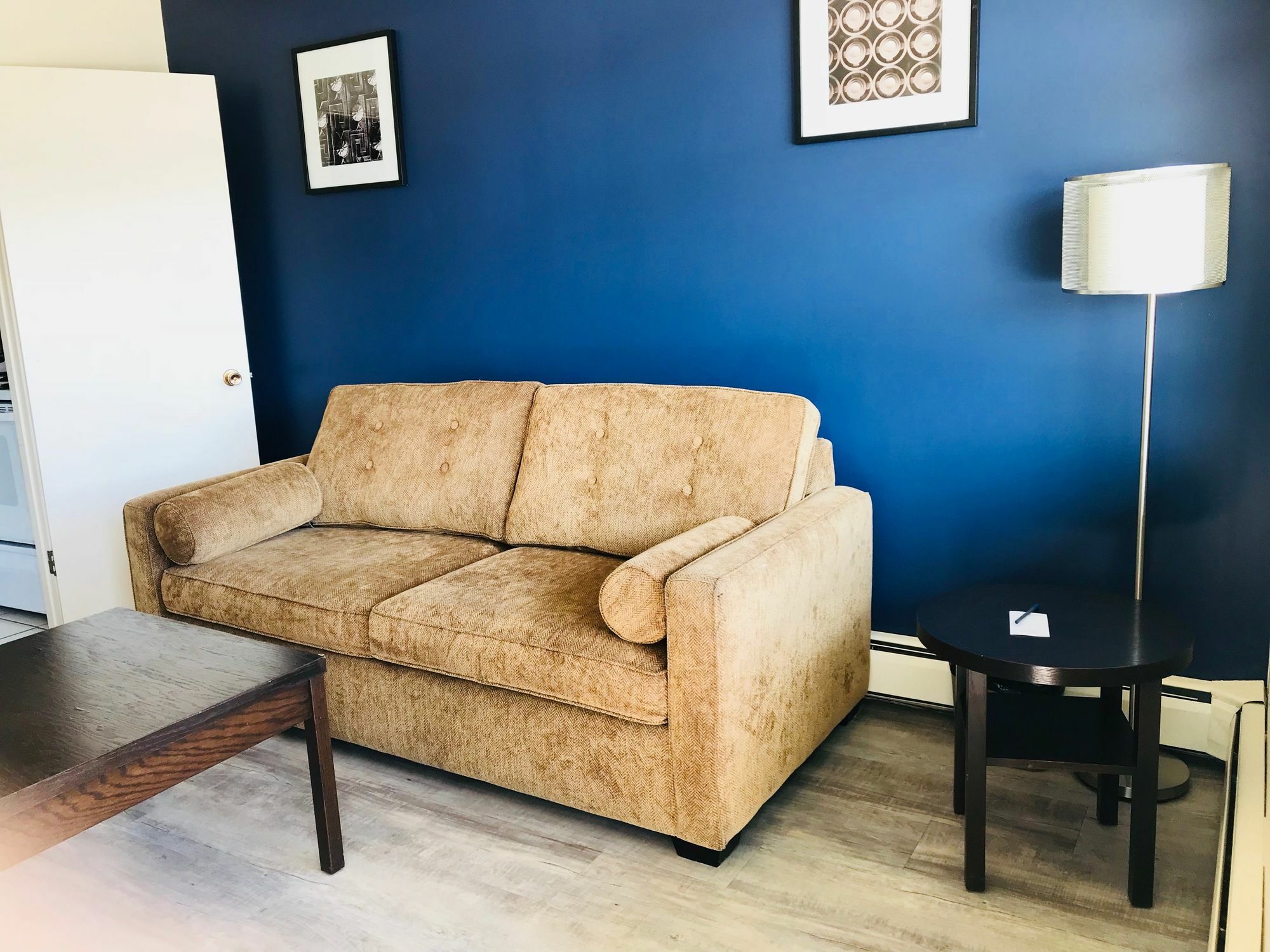 Empire Inn & Suites Penhold Zewnętrze zdjęcie
