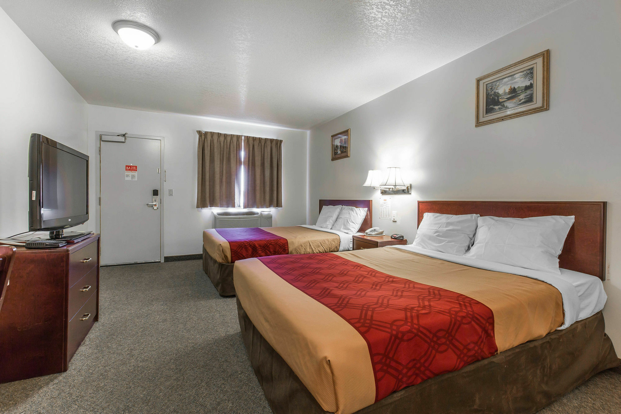 Empire Inn & Suites Penhold Zewnętrze zdjęcie